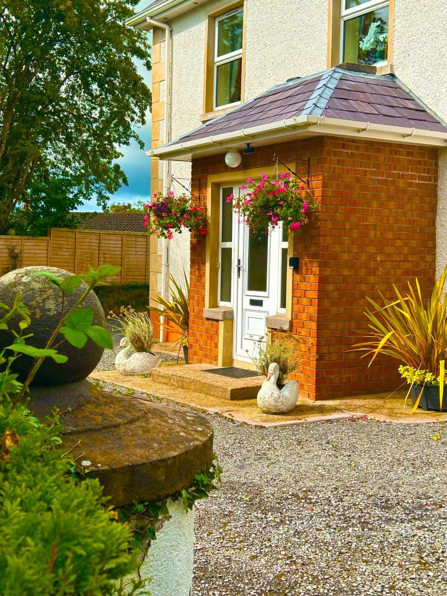 Вилла Lime Tree House Maguires Bridge Экстерьер фото